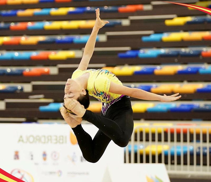 Ander Olcoz logra dos medallas en el Campeonato de España Individual Masculino de Gimnasia Rítmica.